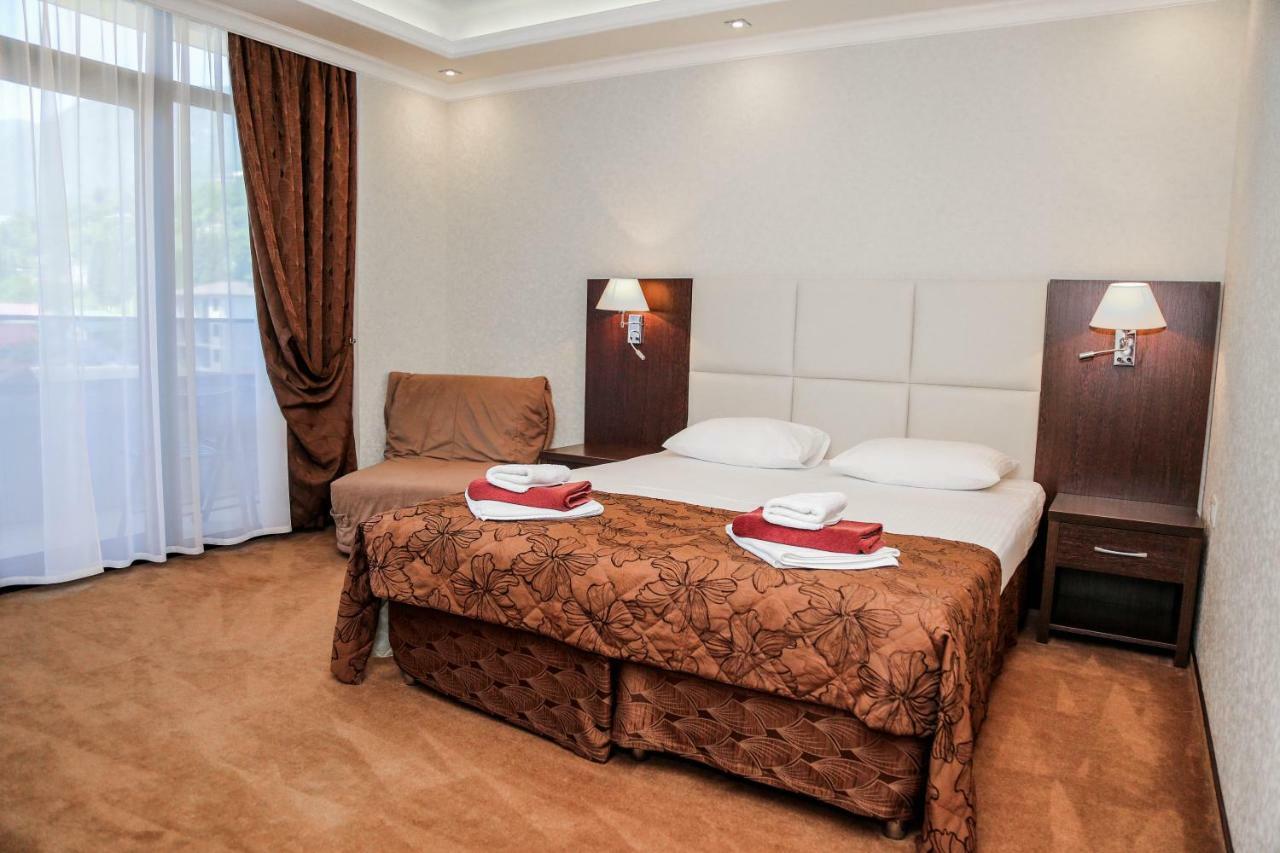 Grand Hotel Gagra Exterior foto